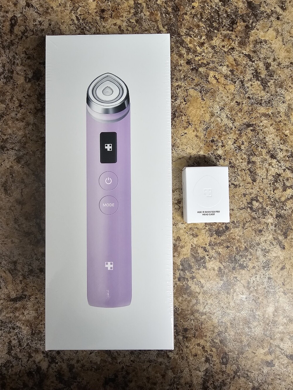 MEDICUBE Age-R Booster Pro (Purple) + Head Case (Black)